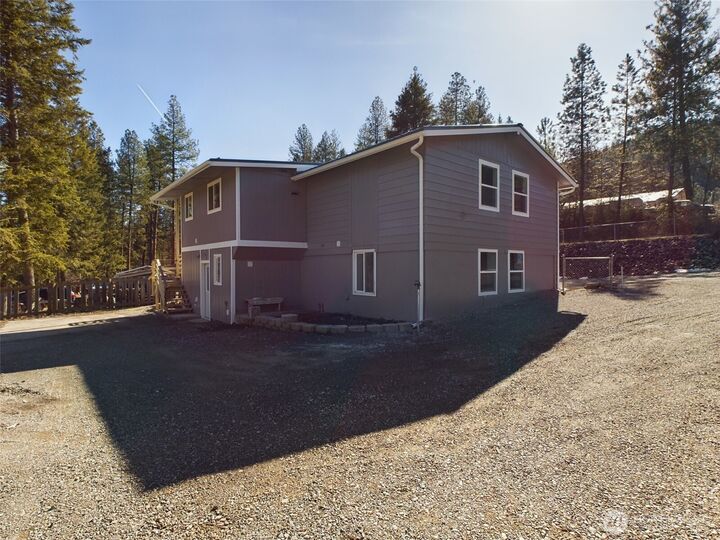 Property Photo:  9  Pine Grove Street  WA 99166 