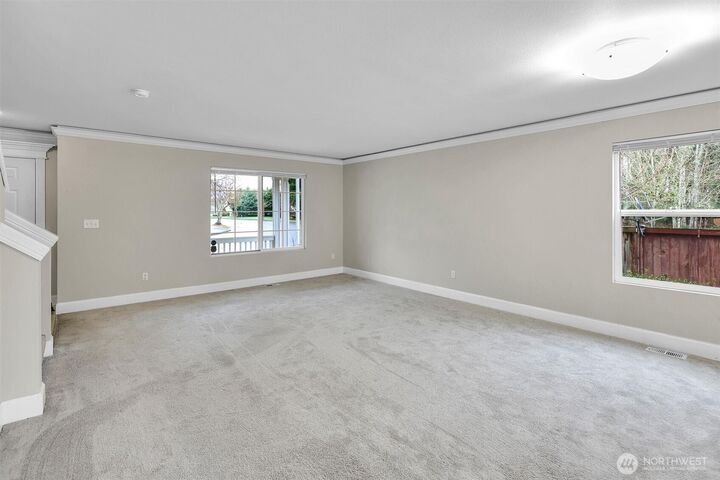 Property Photo:  831 SW 364th Place  WA 98023 