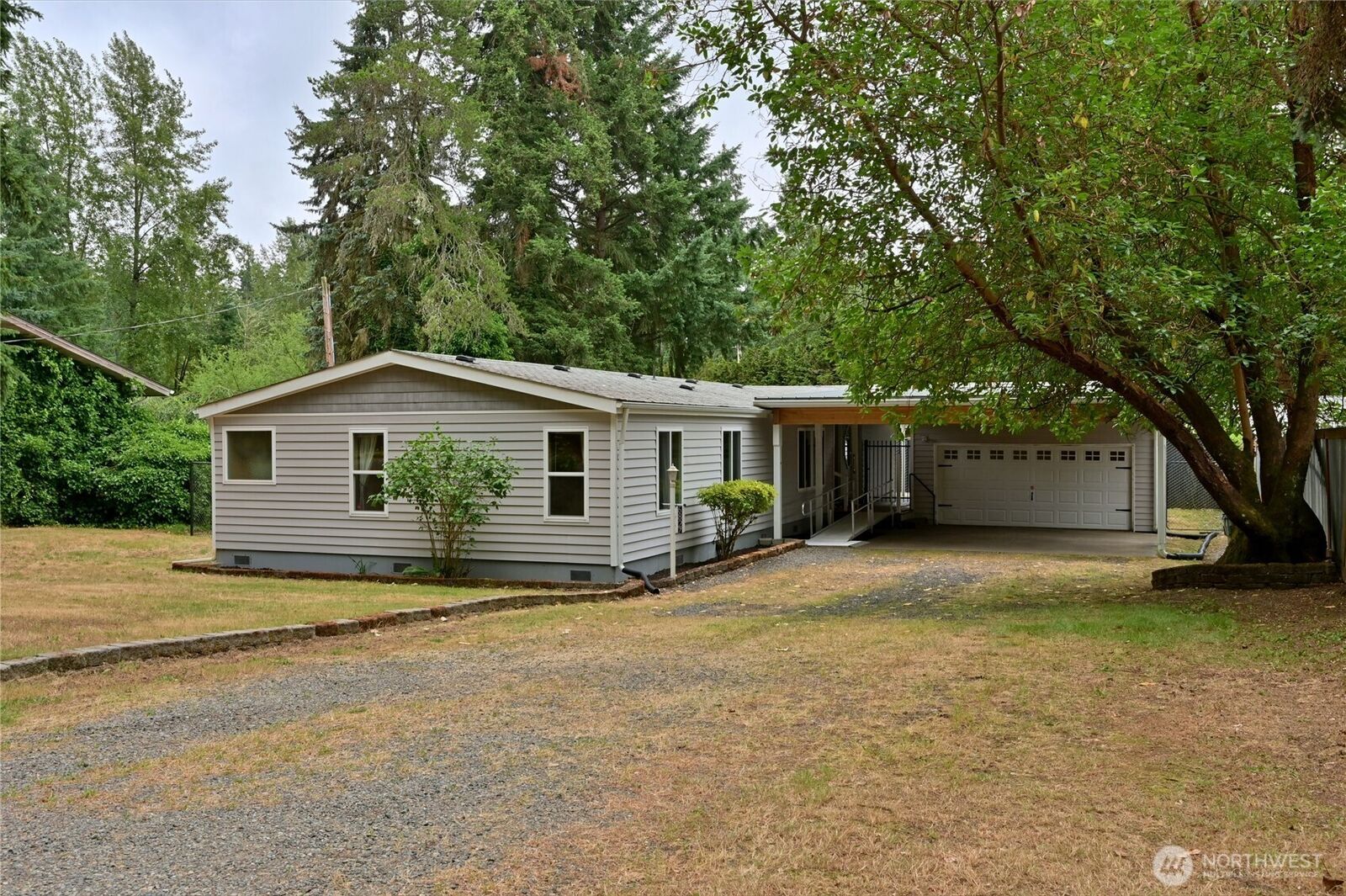 Property Photo: 6827 Holmes Island Road SE WA 98503