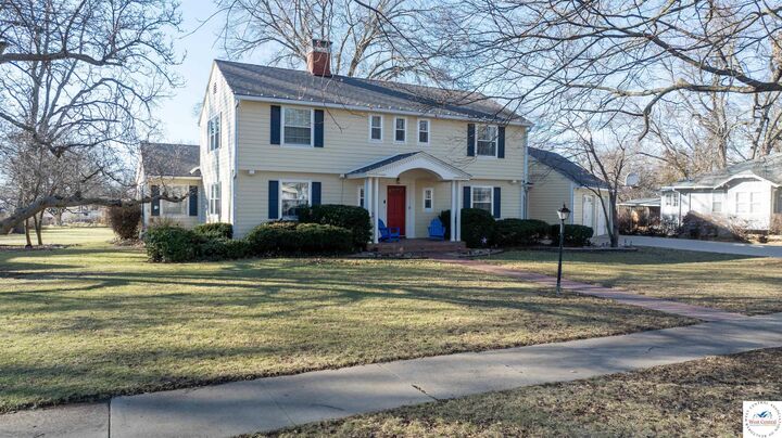 Property Photo: 1212 S Barrett MO 65301