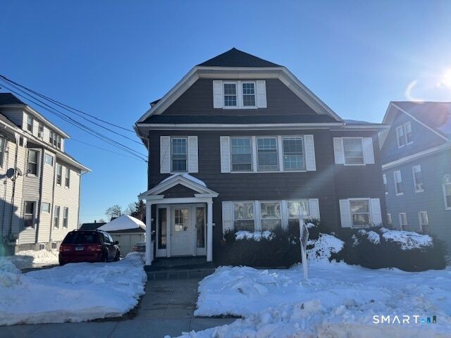 Property Photo:  292 Ridgefield Avenue 2  CT 06610 