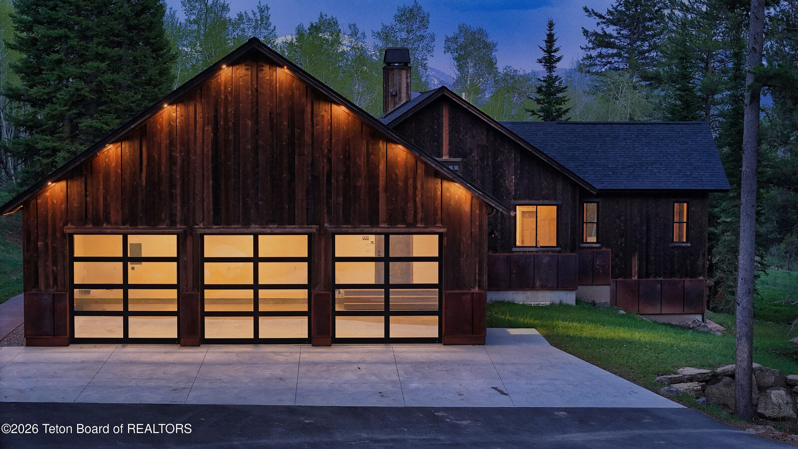 Property Photo: 5727 Forest Ridge Road ID 83455