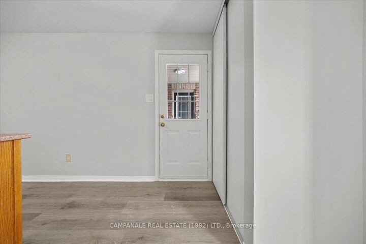 Property Photo:  831 Longfields Drive  ON K2J 5N2 