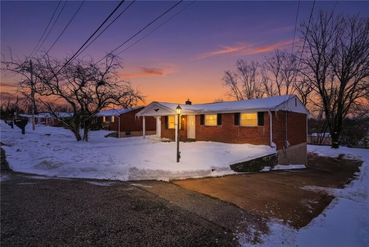 Property Photo:  210 Seanor Rd  PA 15642 