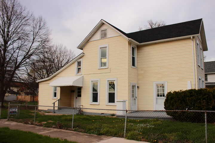 Property Photo:  1654 Catawba Avenue  OH 45503 