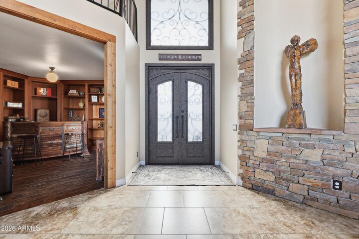 Property Photo: 1756 E Queen Palm Drive AZ 85234