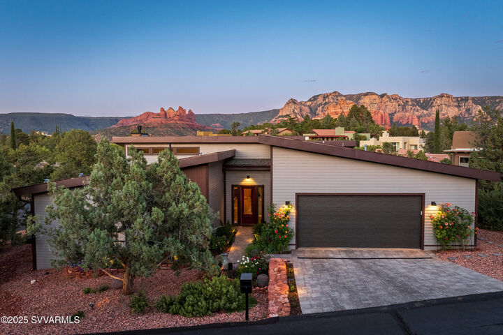 Property Photo:  10 Granada Road  AZ 86336 