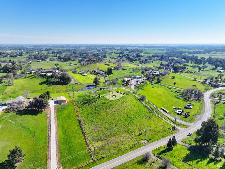 Property Photo:  7668 English Hills Road  CA 95688 