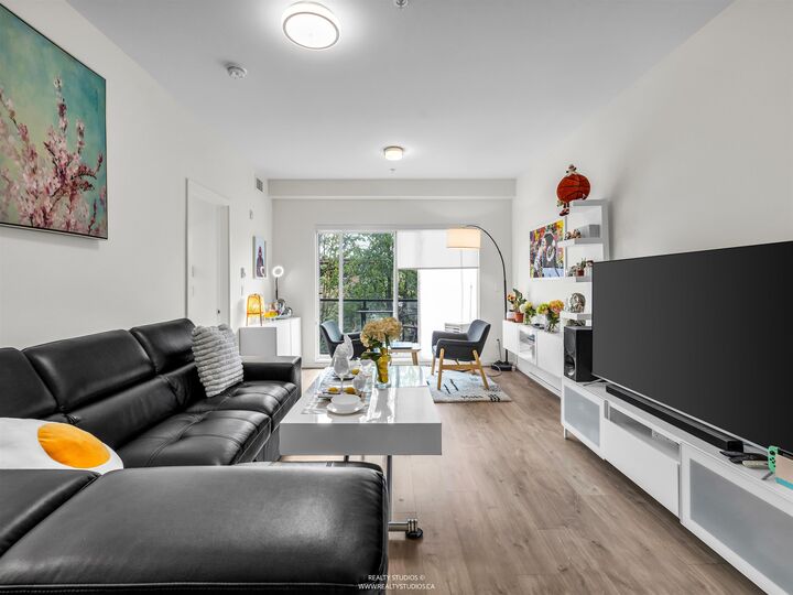 Property Photo: 6283 Kingsway Avenue 226 BC V5J 0H3