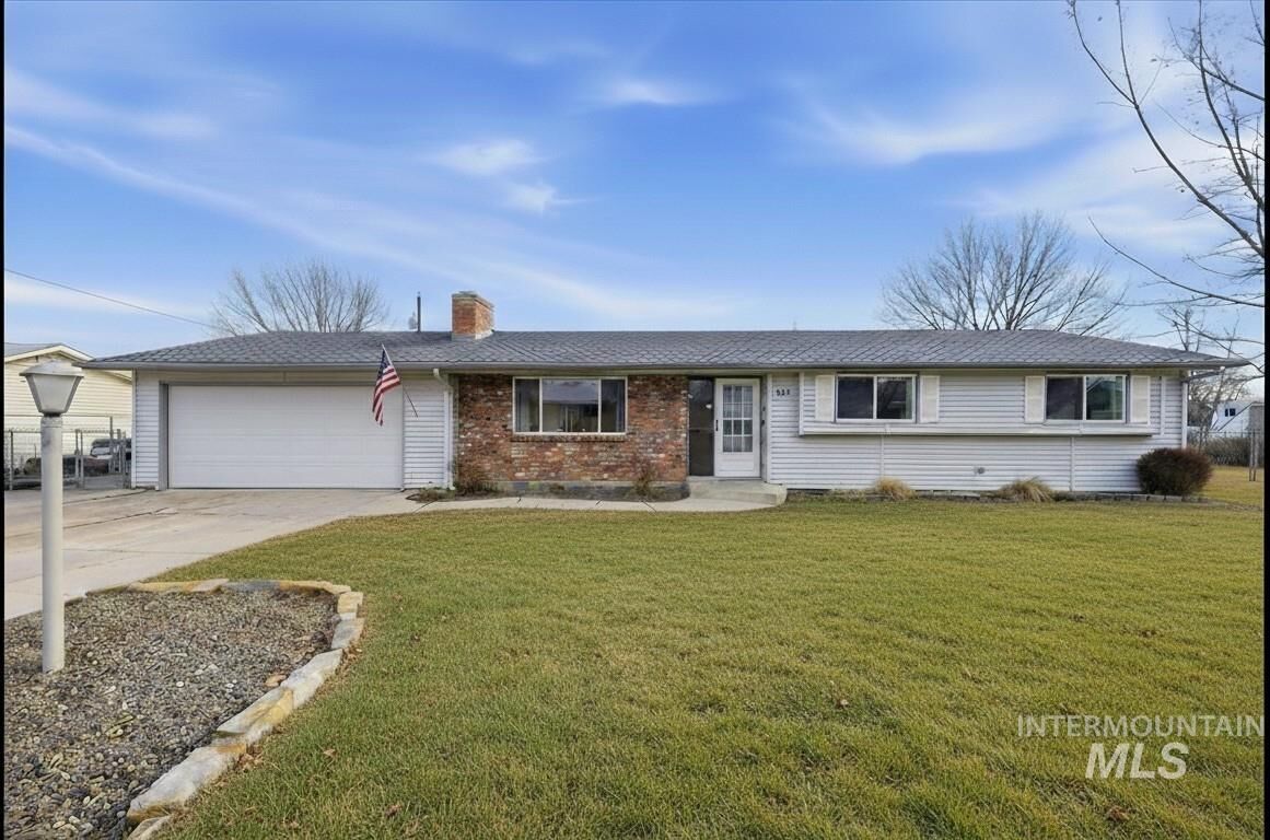 Property Photo:  1204 Teton Ave  ID 83605 