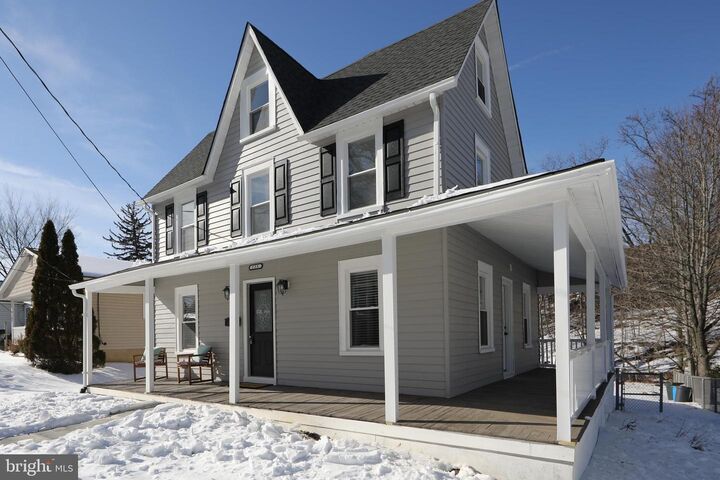 Property Photo:  125 Albany Avenue  NJ 08007 