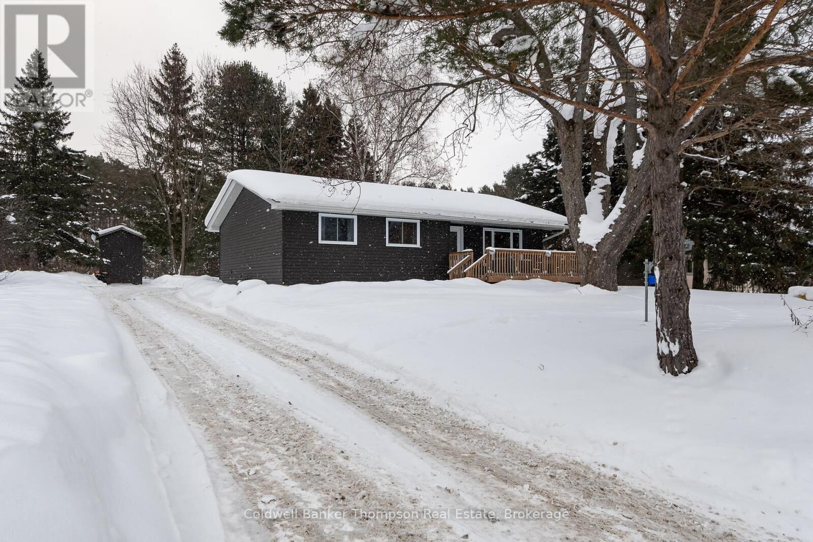 Property Photo: 17 Gullins Road ON P1H 1M6