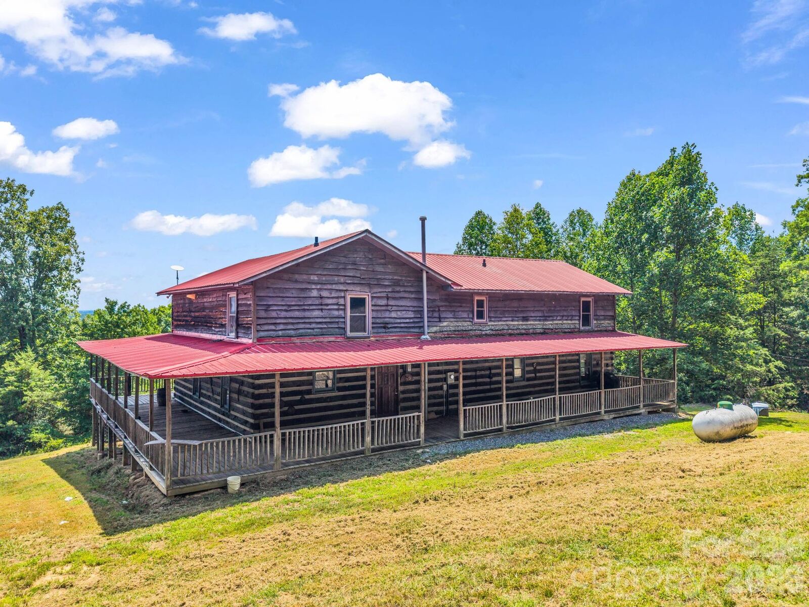 Property Photo:  156 Carpenters Knob Drive  NC 28090 
