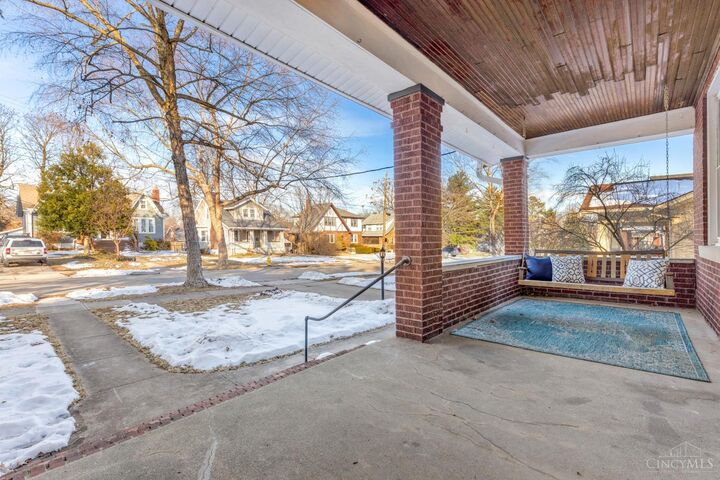 Property Photo: 1565 Reid Avenue OH 45224