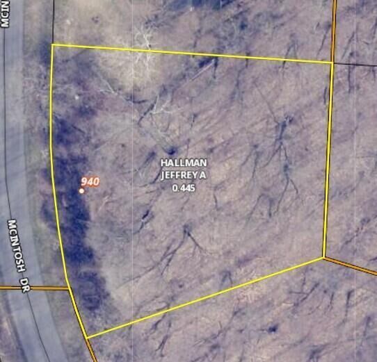 Property Photo:  940 McIntosh Drive  OH 43055 