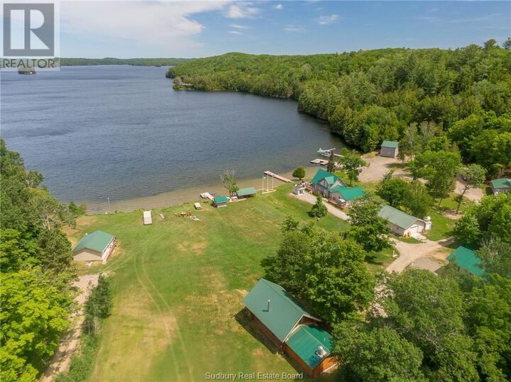 0 Panache Lake Mountain Cove Lodge — photo 1