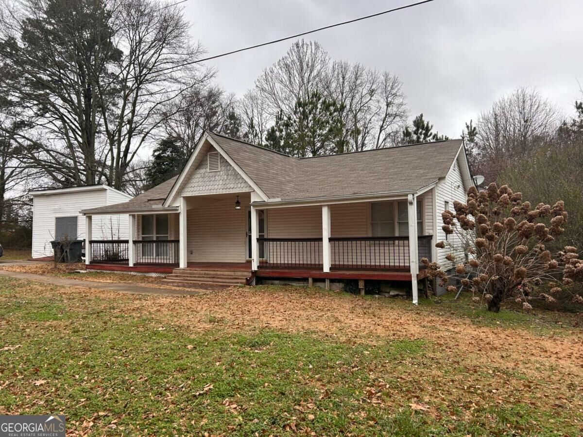 Property Photo:  32 Victory Drive  GA 30170 