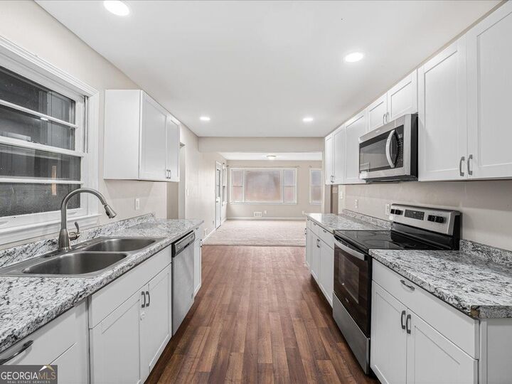 Property Photo:  247 Smithstone Path  GA 30214 