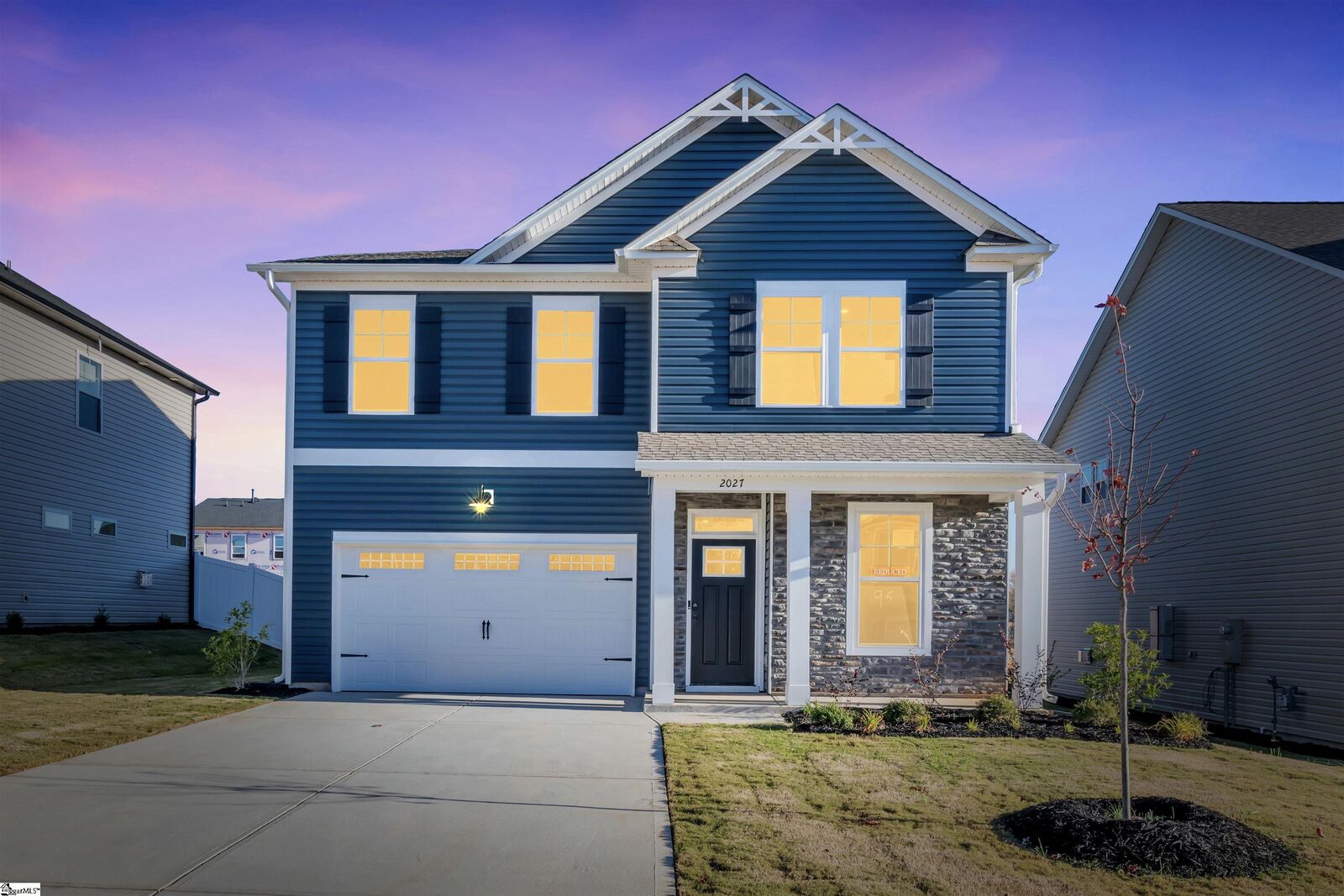 Property Photo: 2027 Halton Oaks Drive SC 29303