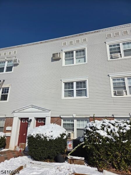 Property Photo:  48 Hastings Avenue B  NJ 07070 