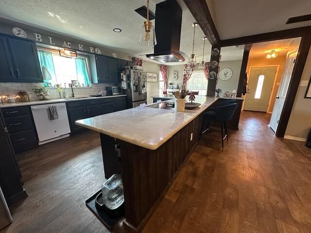 Property Photo:  425 Cr 105  TX 75633 