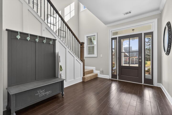 Property Photo:  1100 McInteer Circle  GA 30642 