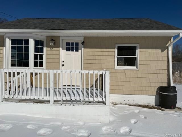 Property Photo:  17 Bayport Road  NY 11951 