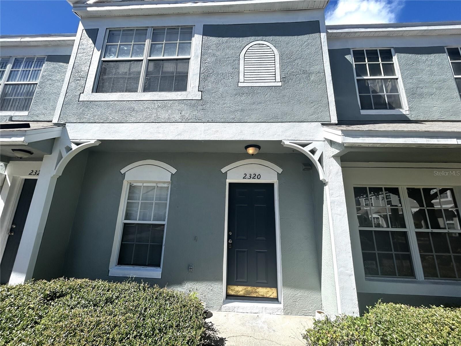 Property Photo:  2320 Lake Woodberry Circle  FL 33510 