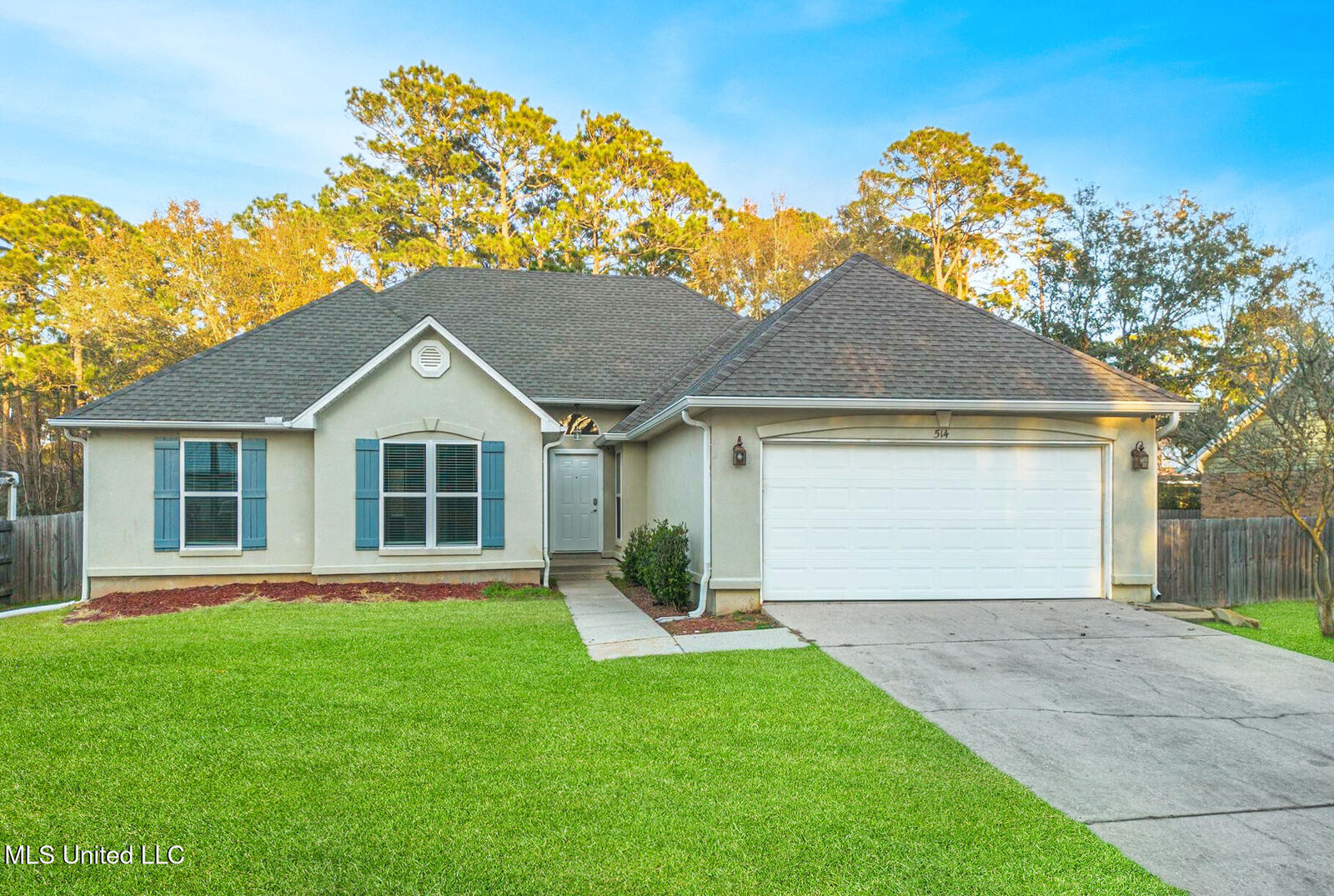 Property Photo: 514 Royal Oak Drive MS 39571
