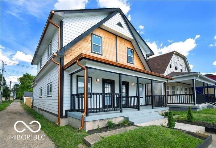 Property Photo:  1743 S Meridian Street  IN 46225 