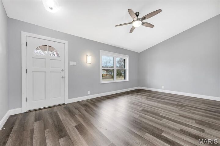 Property Photo:  11152 Port Royal Drive  MO 63146 