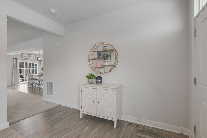 Property Photo:  1834 Tall Oaks Drive  IL 60002 