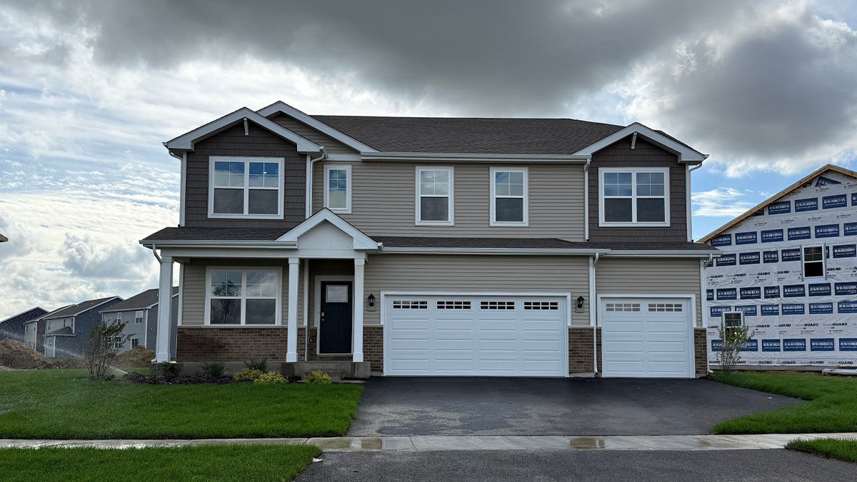 Property Photo:  1440 Vintage Drive  IL 60543 