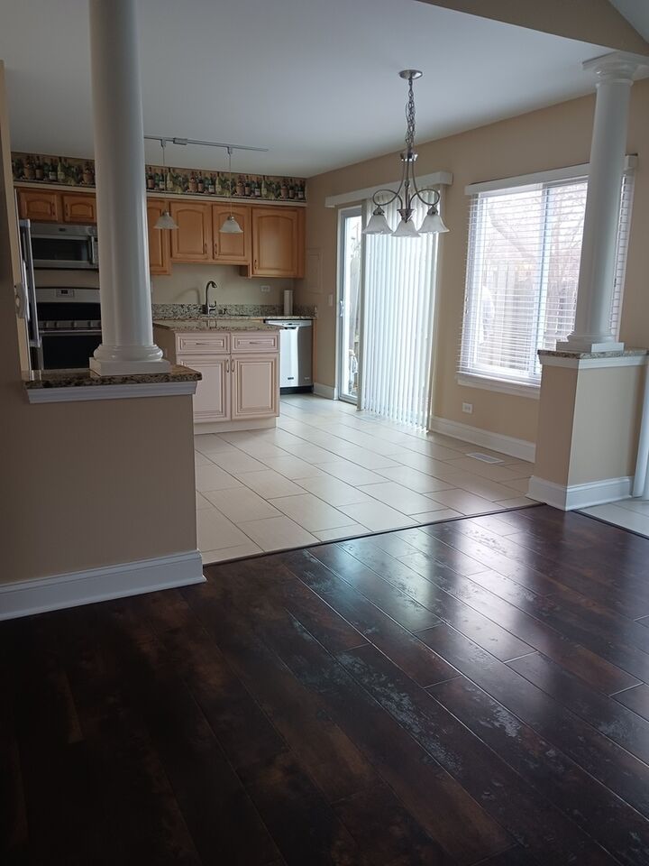 Property Photo:  734 Colorado Court 734  IL 60188 