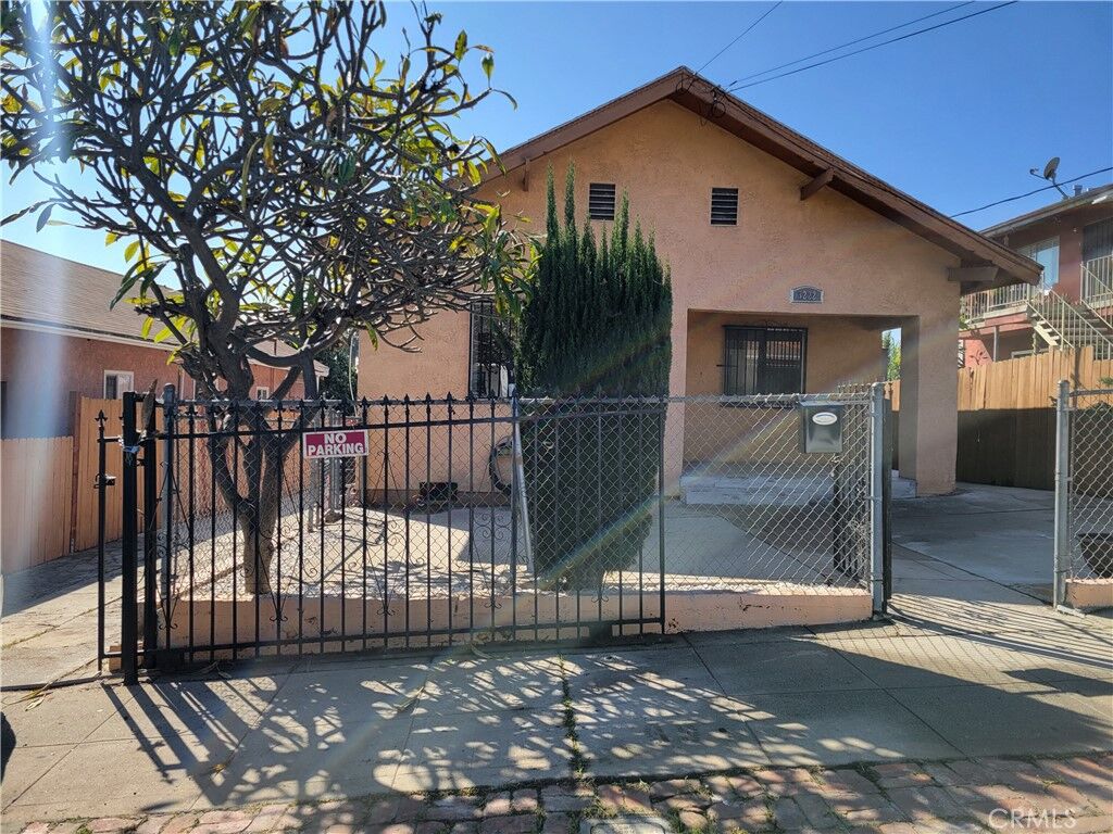 Property Photo: 3222 Lanfranco Street CA 90063
