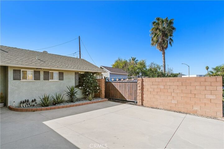 Property Photo:  10480 Bryan Street  CA 92505 