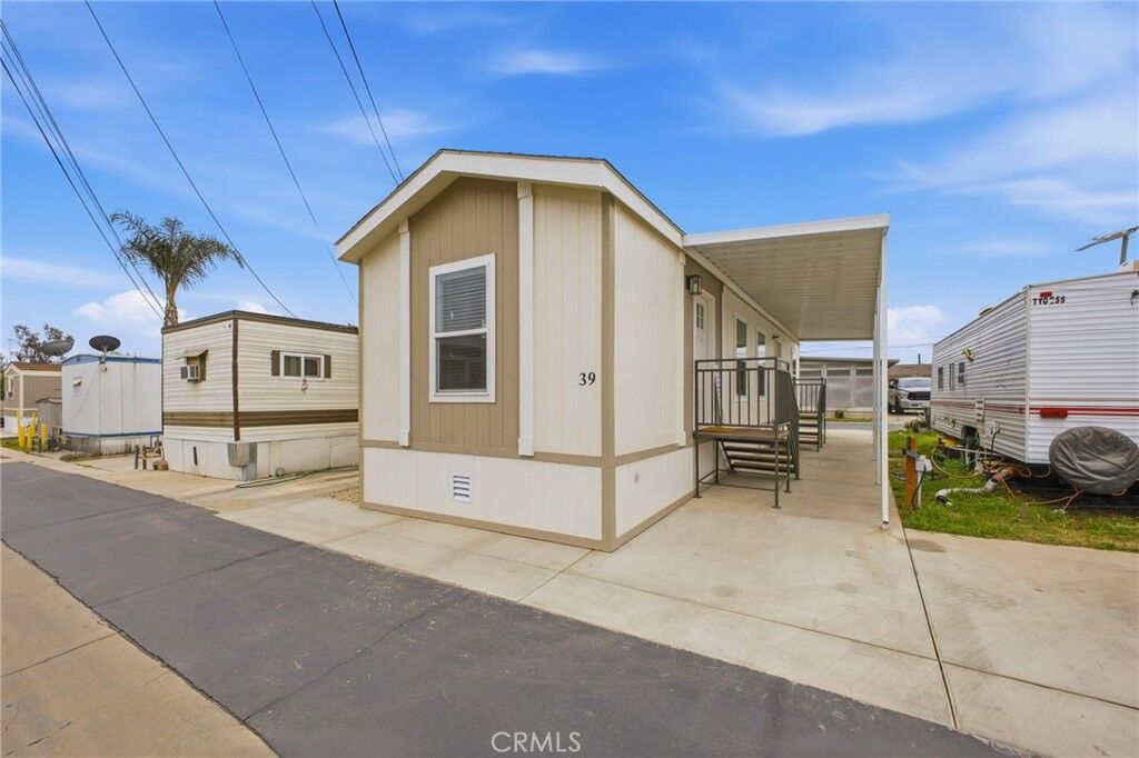 Property Photo:  18411 Valley Boulevard 39  CA 92316 