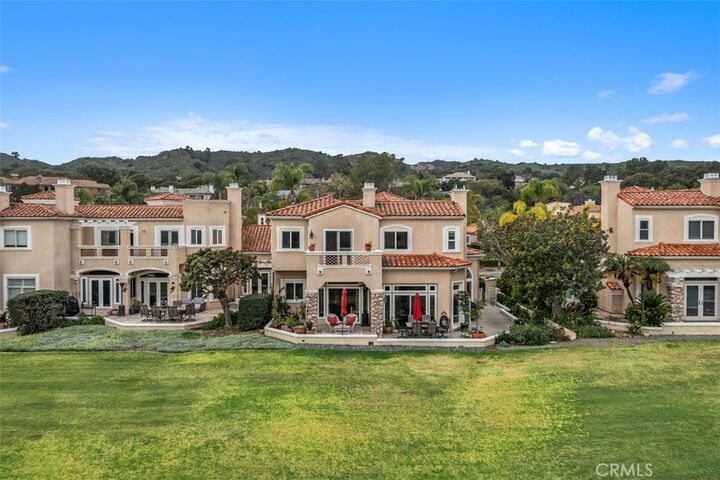 Property Photo:  40 Via Barcaza  CA 92679 