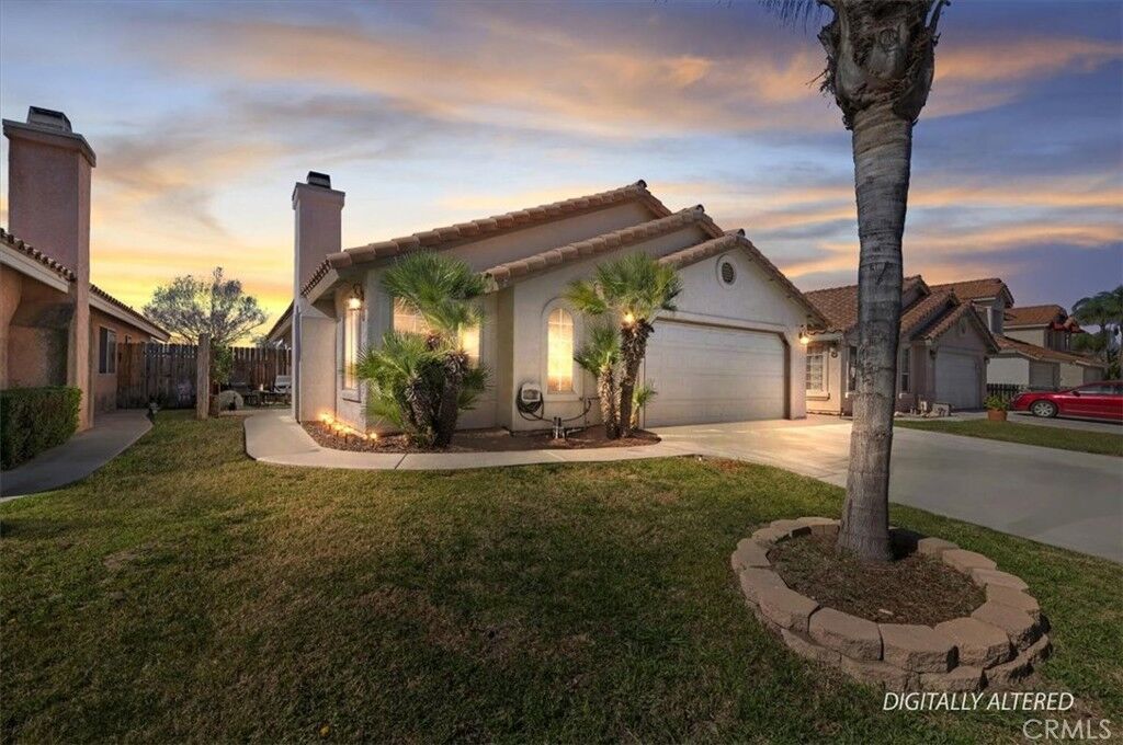 Property Photo:  361 Via Capri  CA 92545 