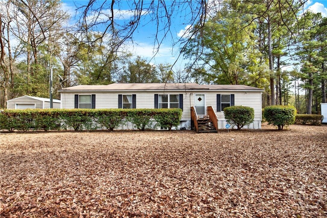 Property Photo:  406 Porters Landing Road  GA 31303 