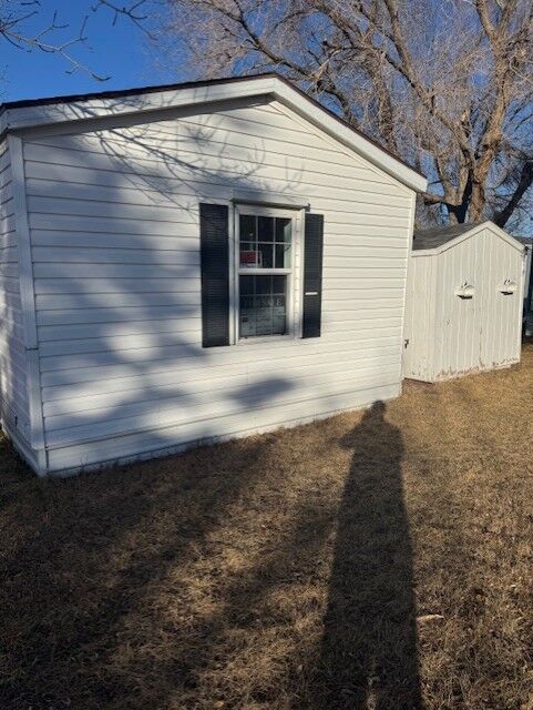 Property Photo:  1820 Chestnut Street  MT 59601 