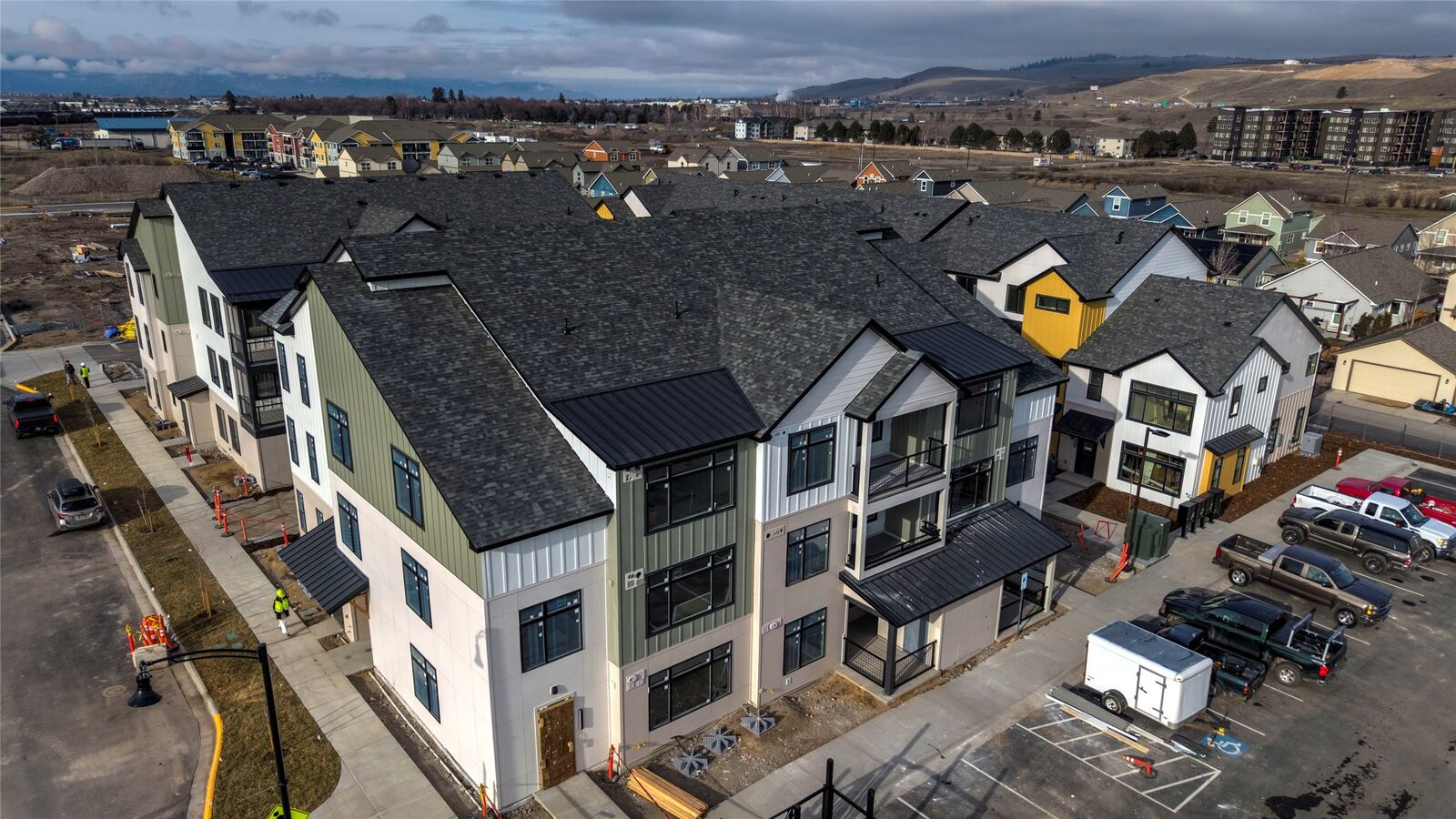 Property Photo:  1120 Charlo Street 204  MT 59802 