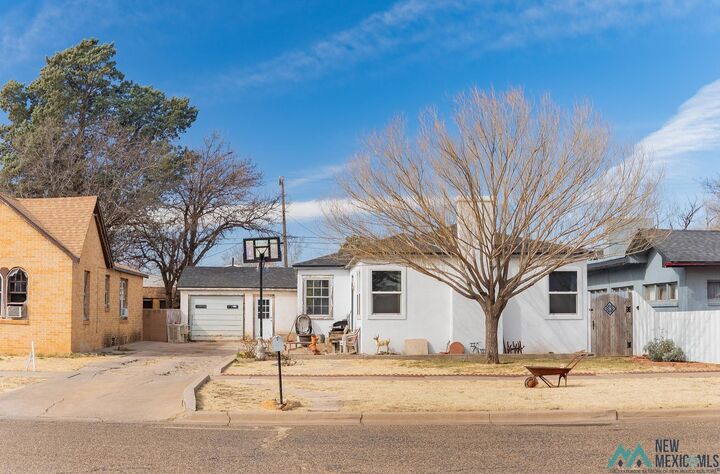 Property Photo:  1004 Connelly Street  NM 88101 