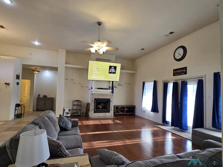 Property Photo:  507 Oakwood Place  NM 88220 