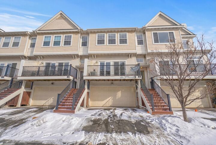 Property Photo:  4333 Victor Path 3  MN 55038 