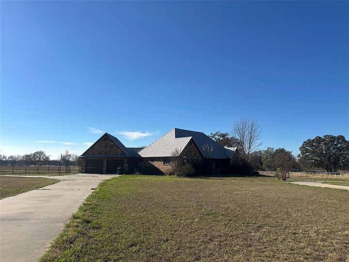 Property Photo:  3651 Interstate Highway 30 W  TX 75482 