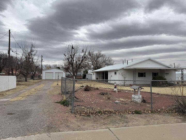 Property Photo: 1610 Twenty-Fourth St NM 88310