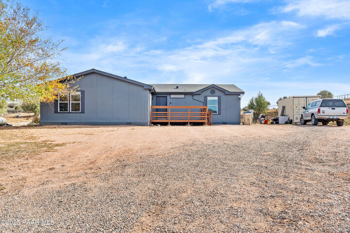 Property Photo: 155 N Son Shine Drive AZ 86323