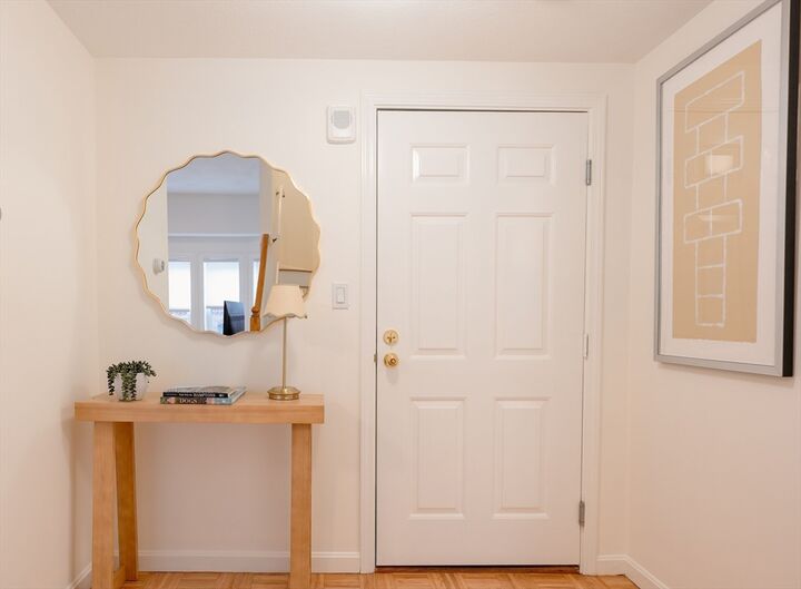 Property Photo:  5 Davis Ave 6  MA 02445 