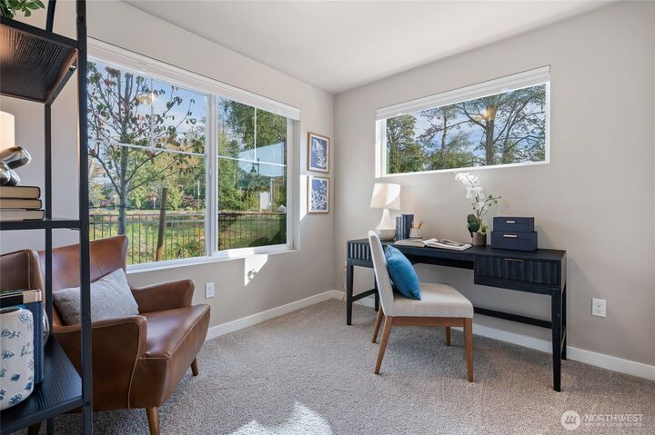 Property Photo:  14424  Madison Way C5  WA 98087 